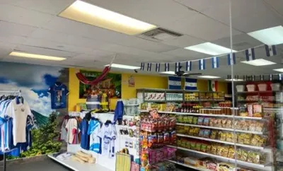 El Cipote Market, business photo 1